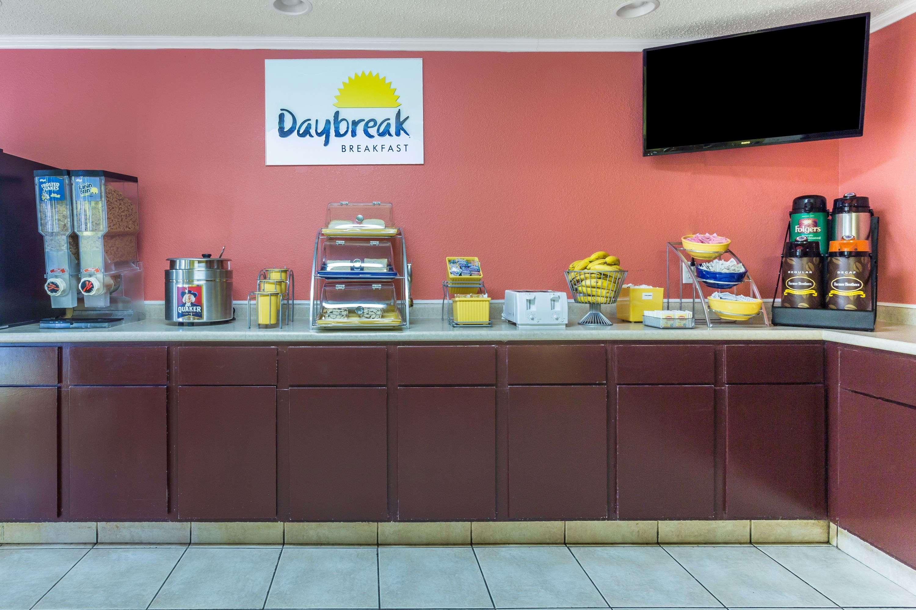 Days Inn By Wyndham Ashland Buitenkant foto