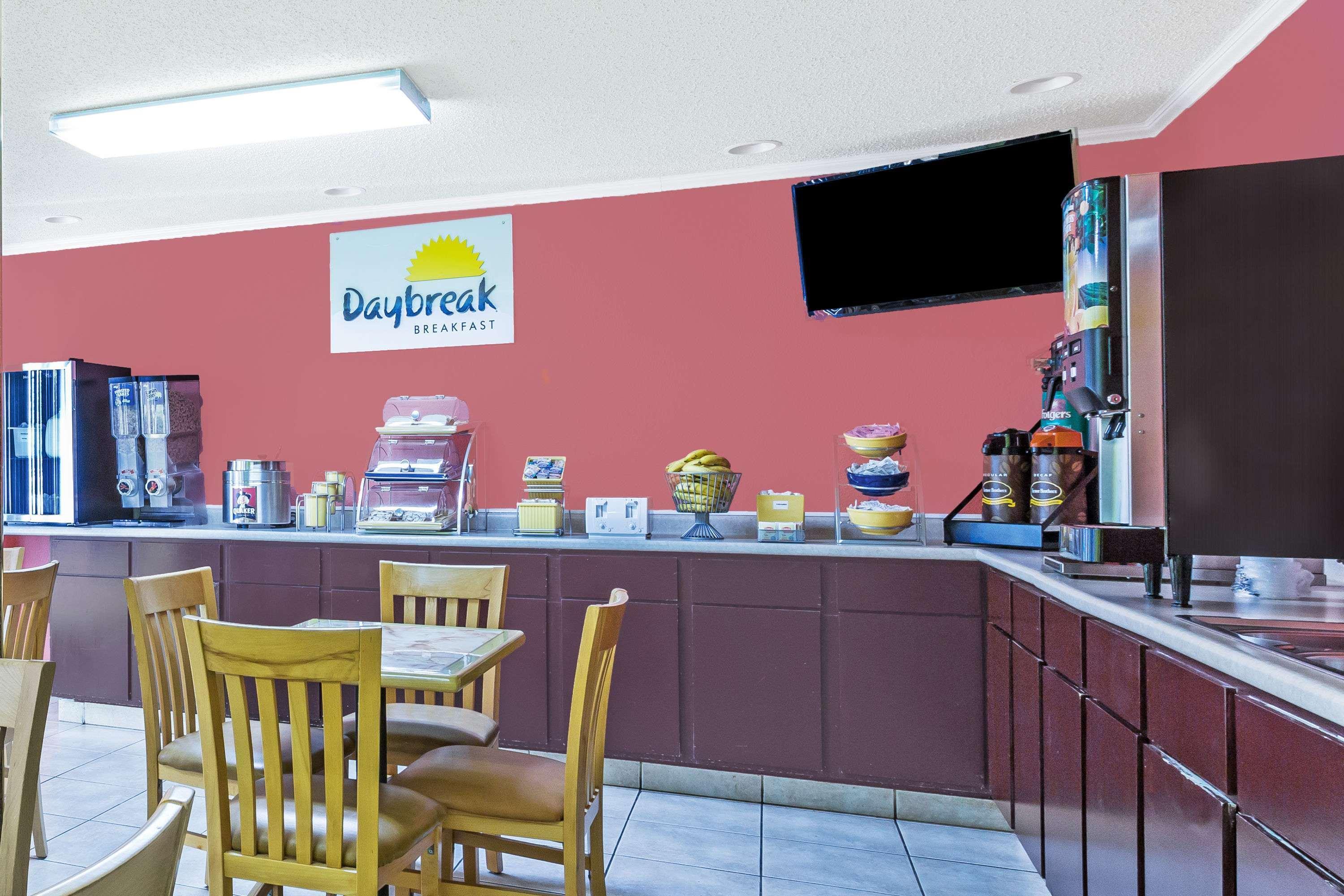 Days Inn By Wyndham Ashland Buitenkant foto